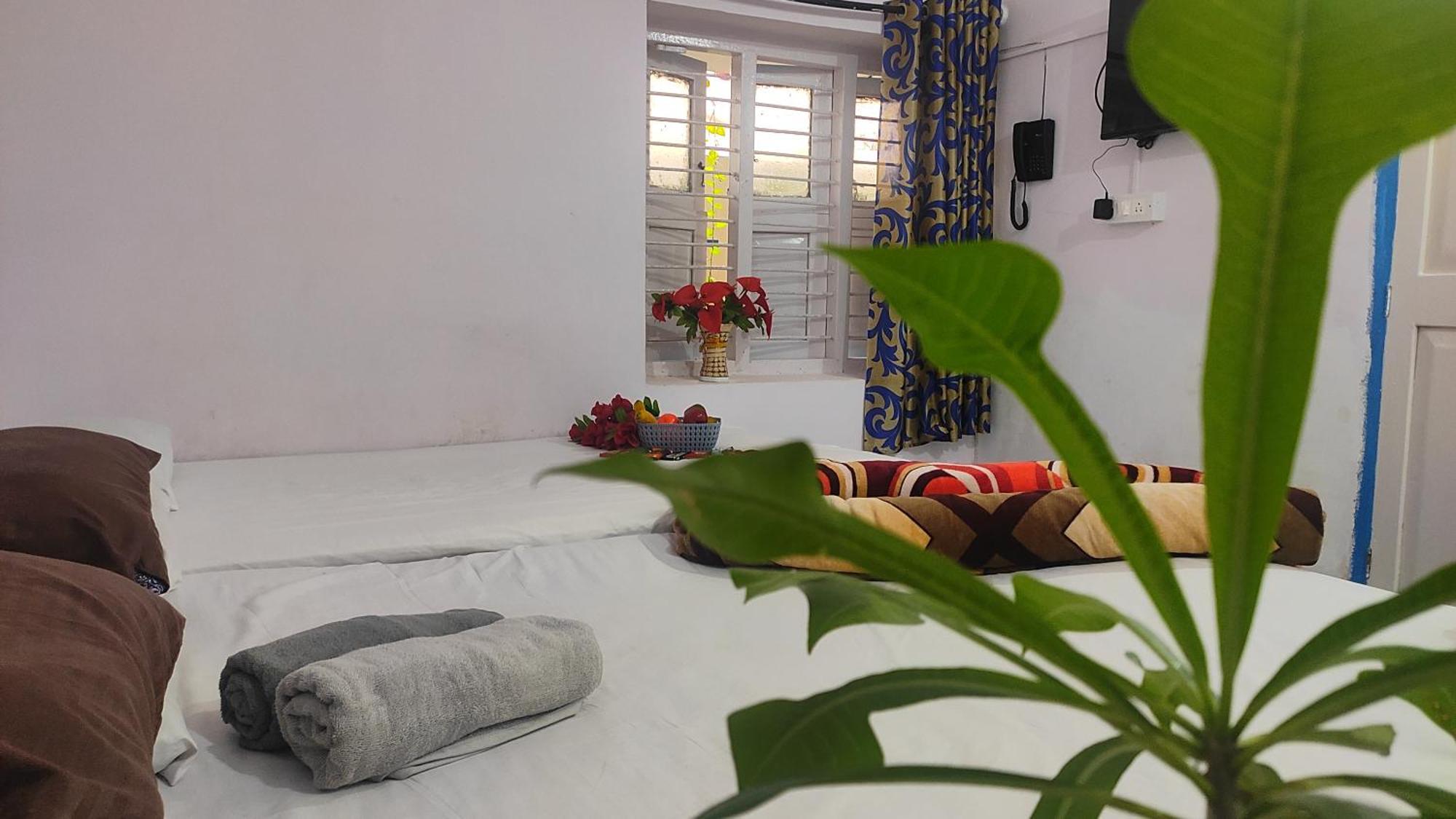 Adh Amilia Gardens Hotel Narasimharaja Puram Exterior photo