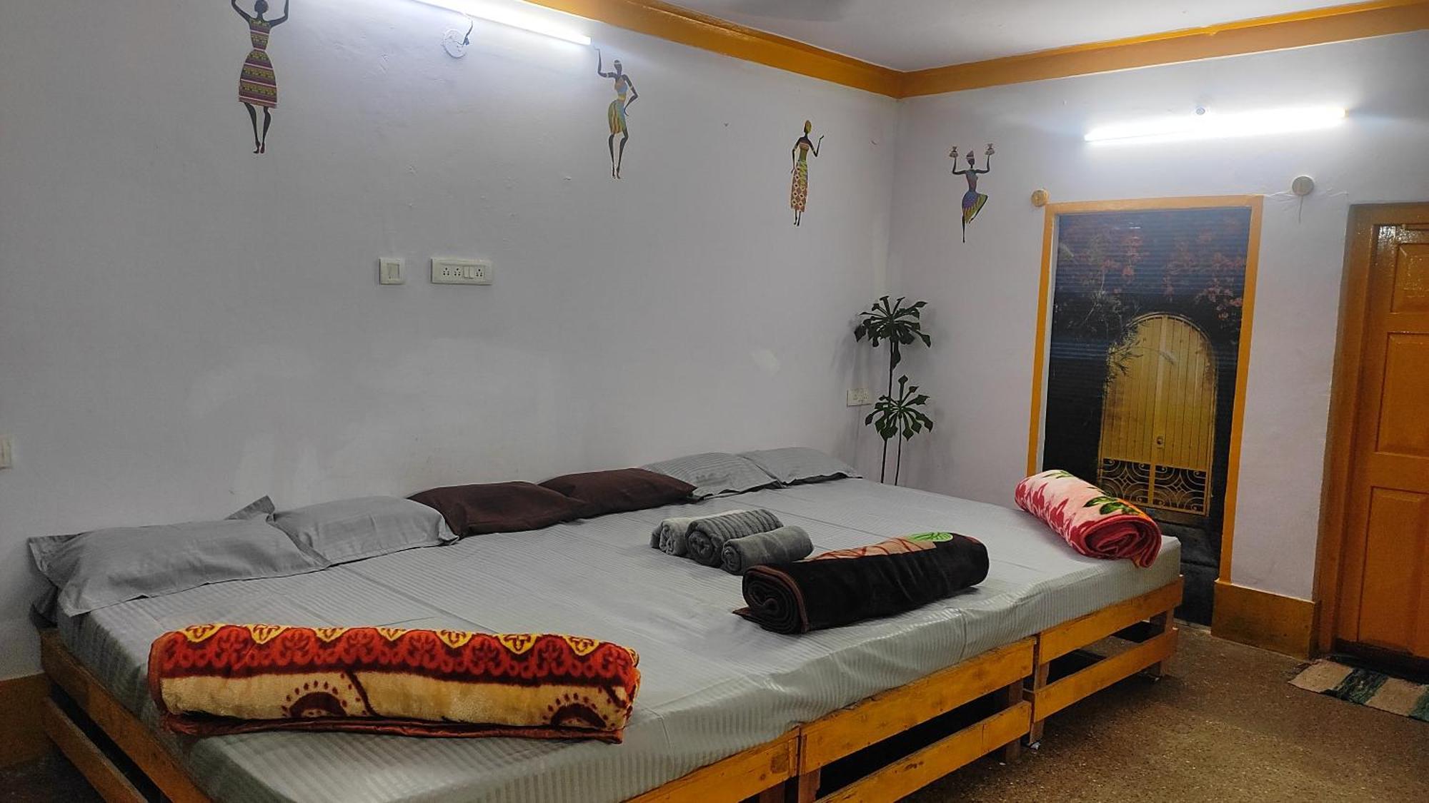 Adh Amilia Gardens Hotel Narasimharaja Puram Exterior photo