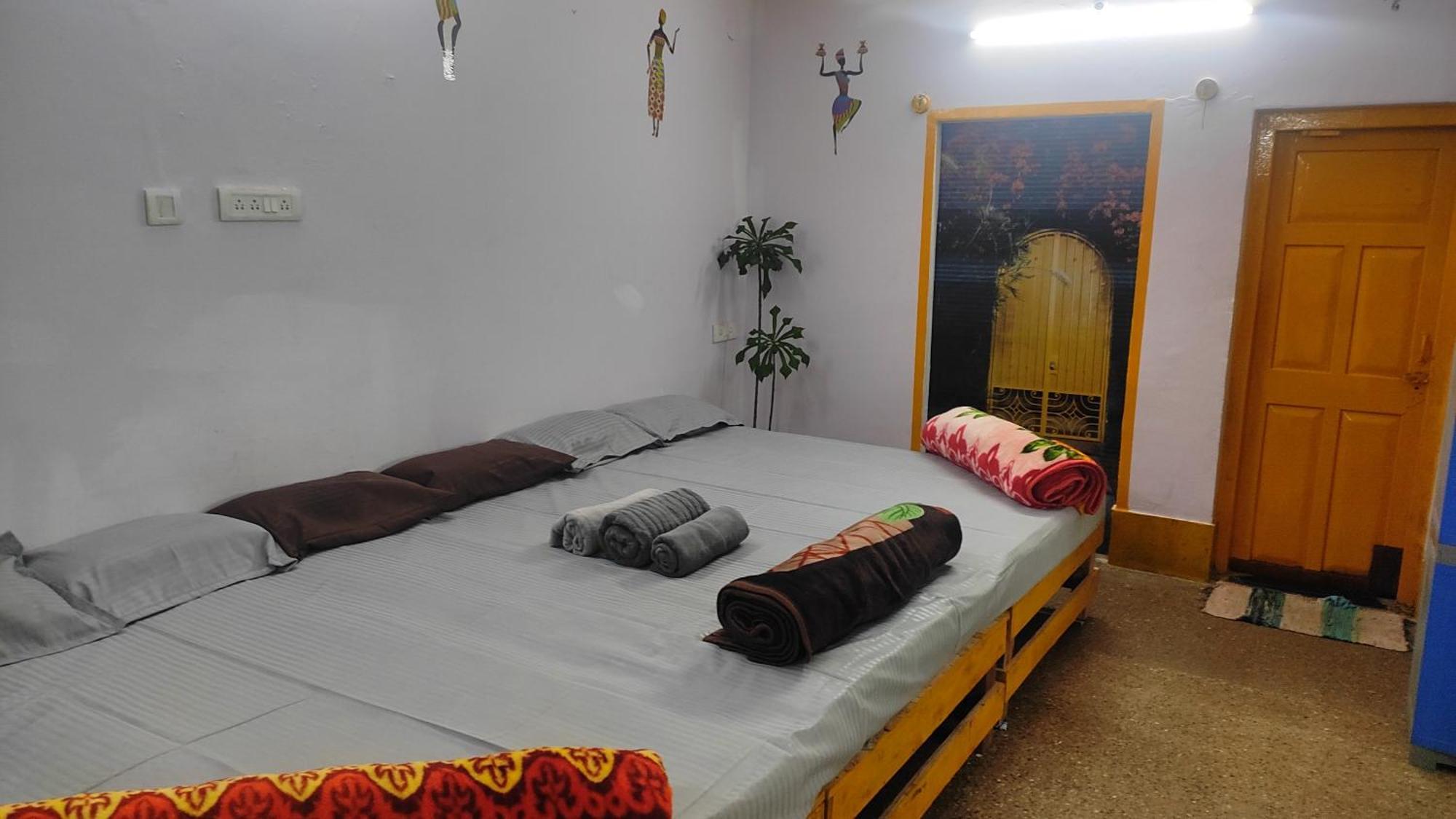 Adh Amilia Gardens Hotel Narasimharaja Puram Exterior photo