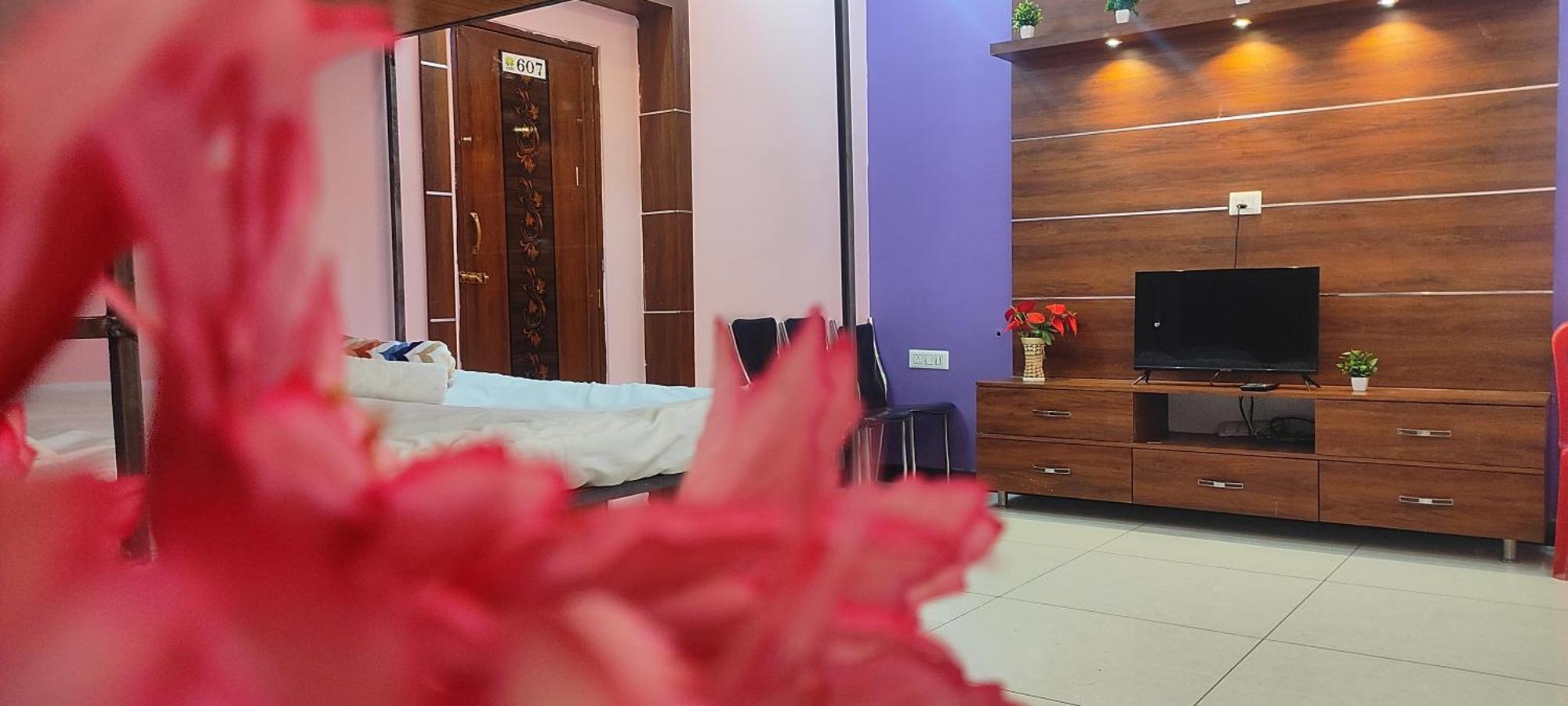 Adh Amilia Gardens Hotel Narasimharaja Puram Exterior photo